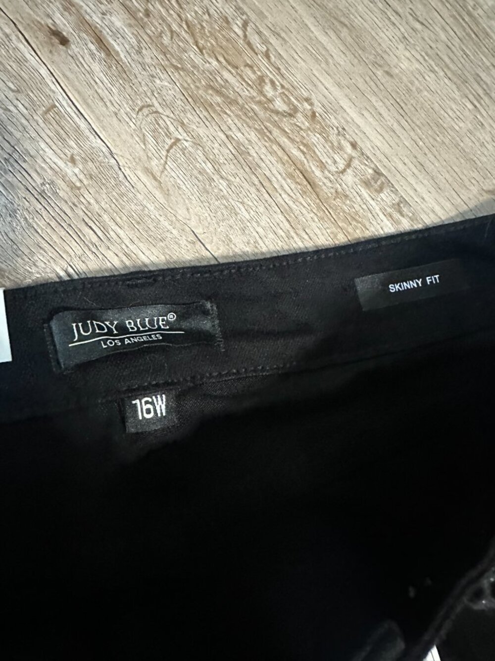 NWT Judy Blue Skinny Fit Jeans 16W Black High Rise Tummy Control Raw Hem Stretch - Picture 2 of 4